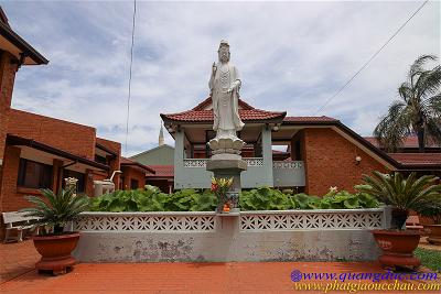 Le tuong niem HT Tri Quang tai Uc Chau (2)